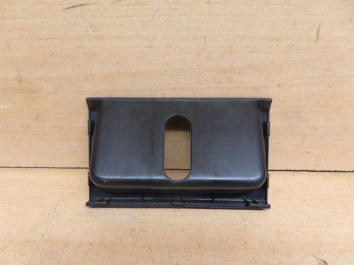 2015 suzuki vitara sz5 allgrip mk4 - tailgate catch cover trim 76192-54p00 (b19)