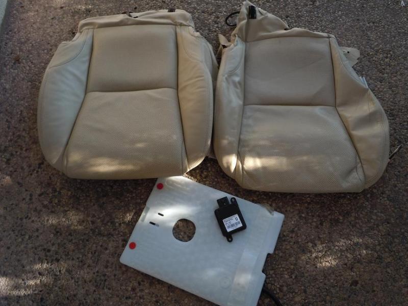 Lexus is right seat  cushion leather upper