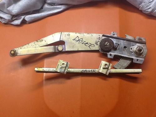 Datsun 240z lh driver window regulator 69 70 71 72 73 