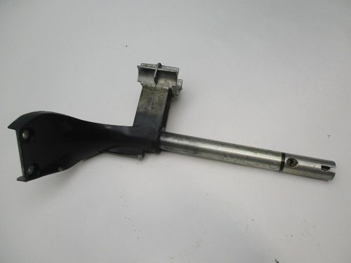 Fa286582 chrysler 15 hp outboard steering arm bracket fa286582t