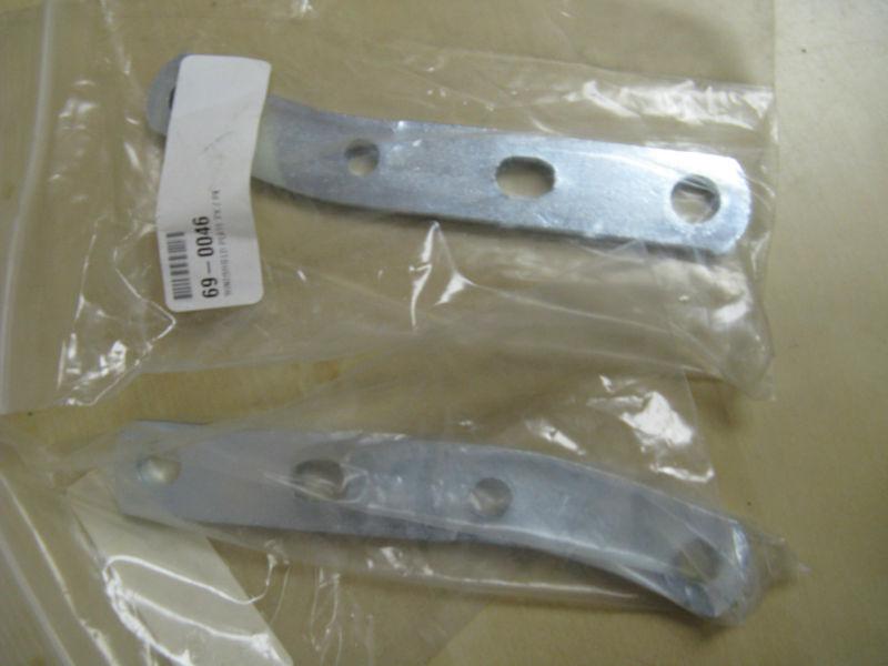 Vespa all px / pk    set of mirror + shield mount plates   l +r  - cuppini italy