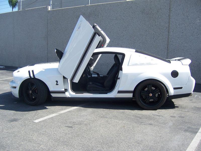 Ford mustang 2005-2012 all bolt-on lambo doors