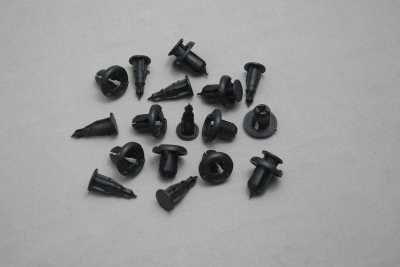 30pcs nissan push-type bumper fender retrainer clips 01553-09241