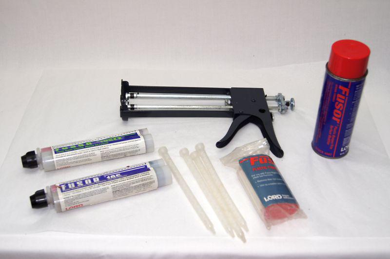 Lord fusor 510 manual dispensing gun with accessories-supplies