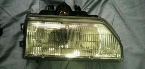 1986-1987 honda crx r/h headlight assembly .