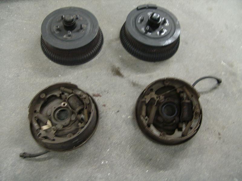 1970 mustang front drum brakes ,backing plates