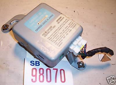 Mitsubishi 95 diamante misc module/relay mb953728 1995