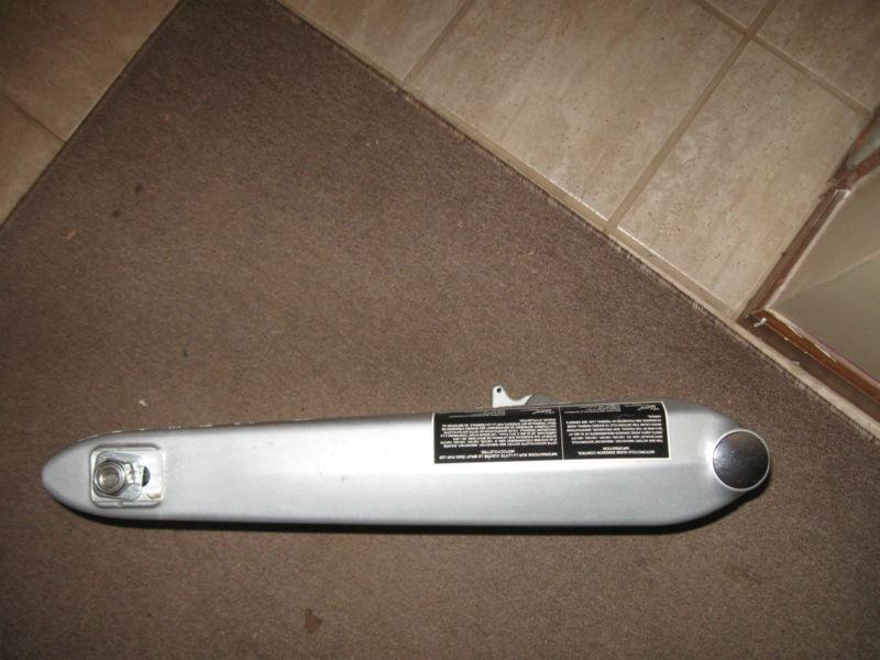 Stock 2005 kingpin swingarm