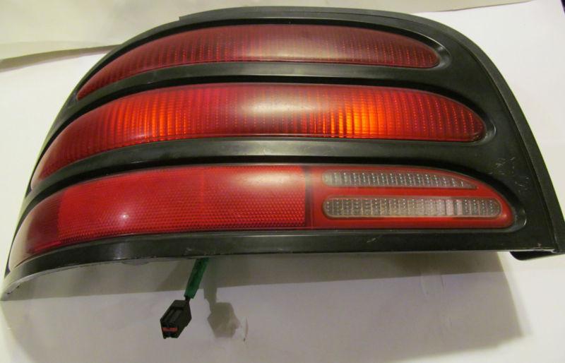 1994 - 1998 ford mustang driver's side (lh) rear tail light lens assembly