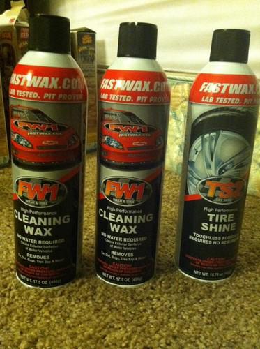Fast wax high performance automobile cleaning wax and tire shine lot