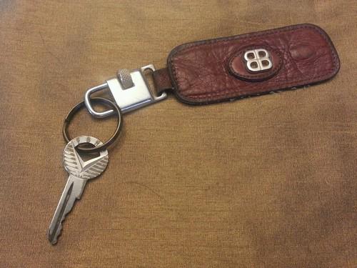 Ford 1960's? vintage thunderbird? key w/ chain + coin purse estate find