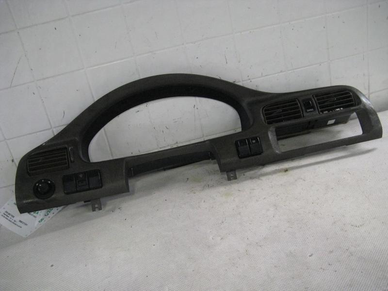 00 01 02 mazda 626 dash instrument gauge cluster bezel surround trim panel