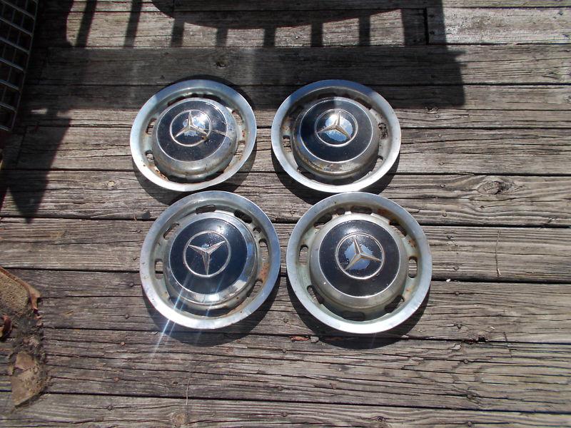 1959 mercedes benz 220s ponton parts - wheel covers 4