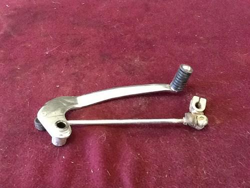 Yamaha virago xv 250  pedal lever & mount 