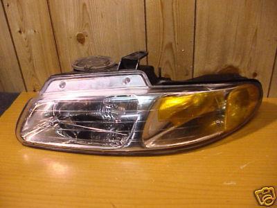 Dodge caravan 96-99 plymouth voyager 96-99 town & country 96-97 headlight driver