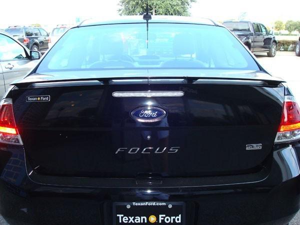 Painted 2008-2011 ford focus factory rear  spoiler