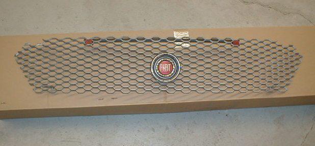 Fiat 124 2000 spider  early front grille & emblem honeycomb  #8887n