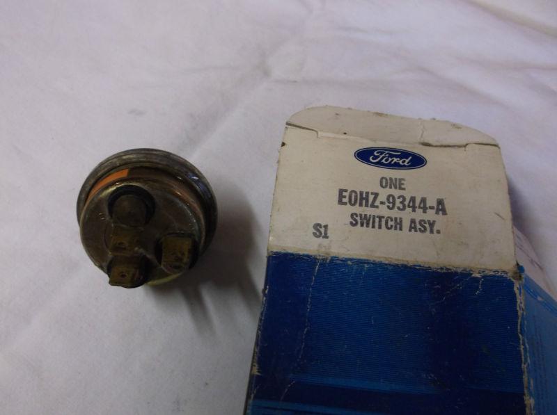 Ford oil pressure sender