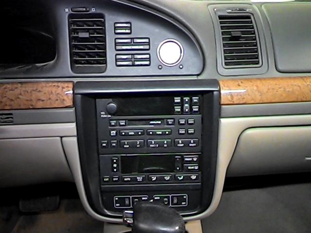 2001 lincoln continental radio trim dash bezel 2641954