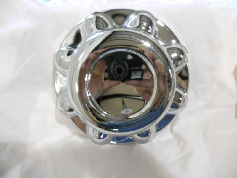 8 lug 8 3/8"  w/ 7/8" lugnut trailer center cap chrome