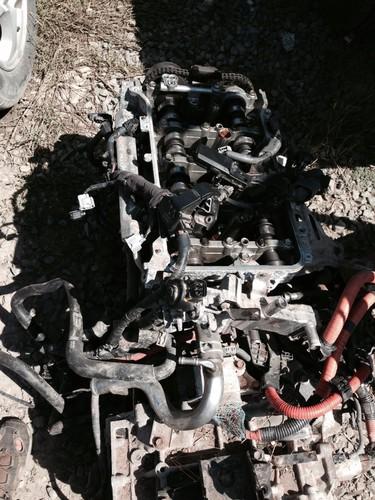 2010 toyota prius engine block