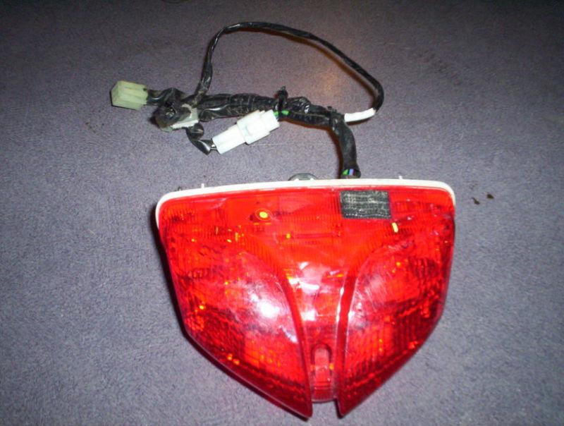 08 09 gsxr600 gsxr750 rear tail light brake  oem just plug in & ride 