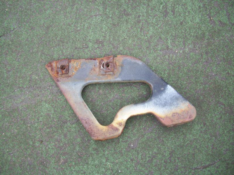 79-81 trans am firebird front nose center attaching bracket 10th pace car turbo