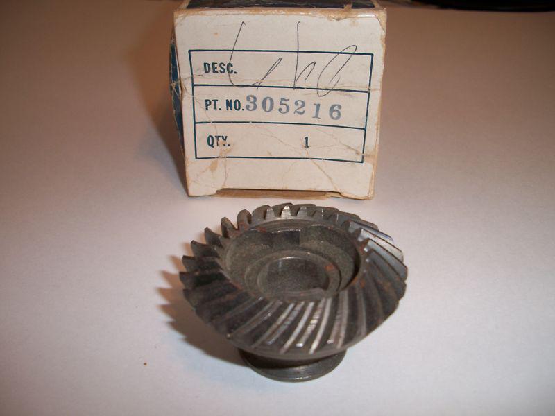 Omc part #: 305216 gear for johnson/evinrude outboard motor--old stock--nib