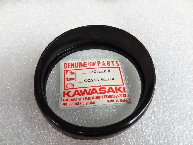 Kawasaki nos new 25012-005 speedometer cover g4 kv g4tr kv100 1970-76