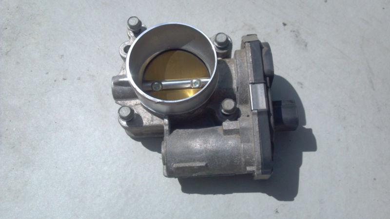 2007-2011 hhr cobalt throttle body 2.2l dohc