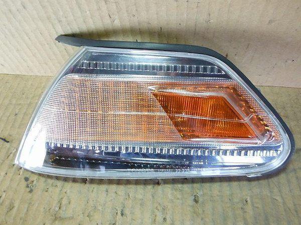 Toyota mark ii 1998 left clearance lamp [3211100]