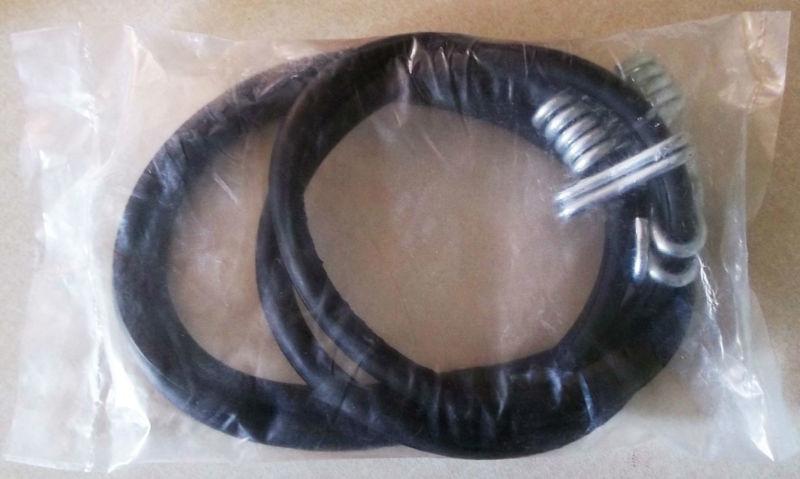 Rubber o-rings with hooks for tire chains - new in pack