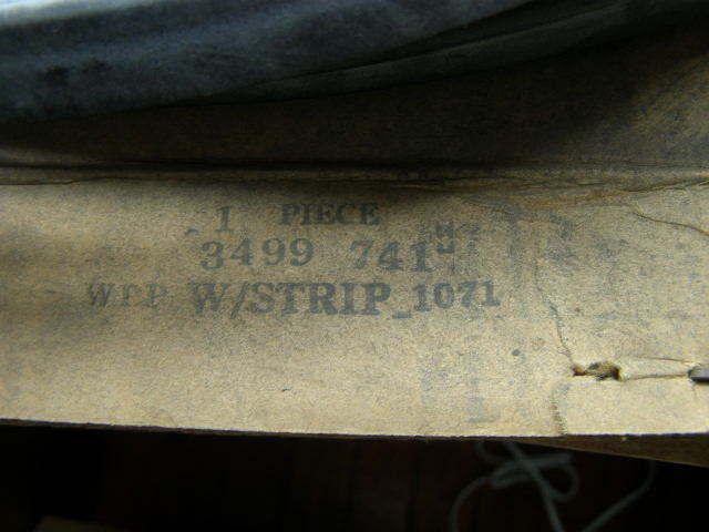 Nos mopar 69-73 chrysler full size wagon weatherstrip lh rear door