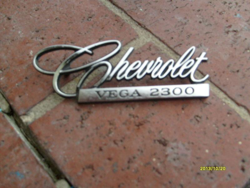 1971 chevrolet vega trunk emblem