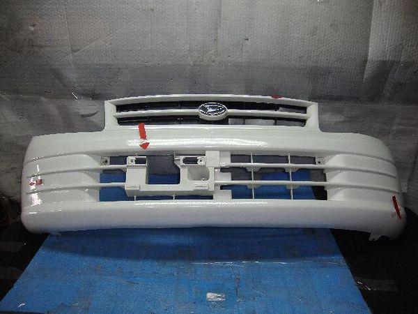 Daihatsu mira 1999 front bumper assembly [8110100]