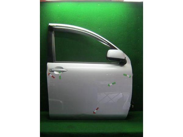 Toyota sienta 2004 front right door assembly [1513100]