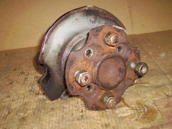 Daihatsu hijet 1998 f. left knuckle hub assy [0144340]