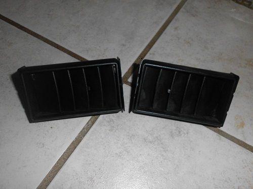 84-88 fiero gt se formula radio trim heater a/c air vents center dash