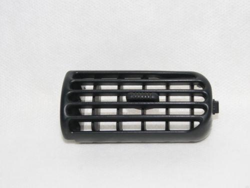 94-00 daihatsu charade center right ac vent