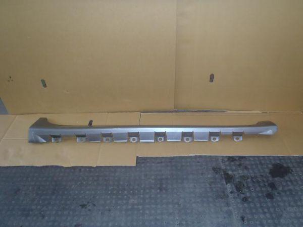 Toyota vitz 2006 right side step [1213700]