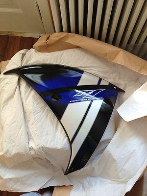 2012 yamaha r1 blue side panels