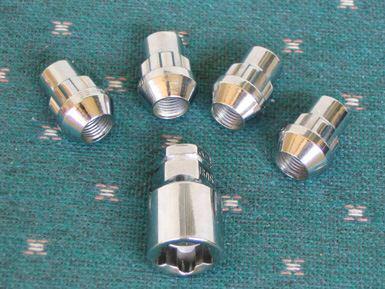 Wheel lug nuts locks bulge acorn 14x1.50 chevy gmc new