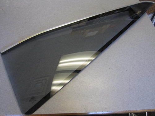 1989 bayliner boat port side windshield window rear passenger