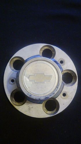 1984 chevrolet silverado pick-up truck hubcap center 5 lug hub cover