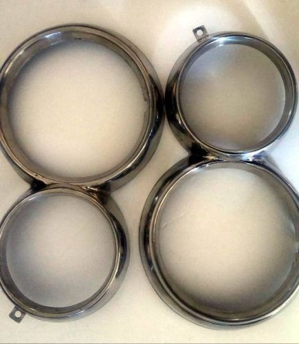 Alfa romeo-gtv 2000- 1970s headlight bezel set of 2