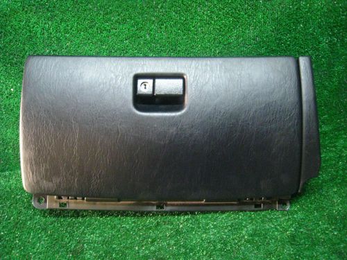 2002 lexus sc430 convertible dash glove box door assembly black