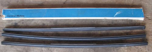 Nos 1960&#039;s 70&#039;s 80&#039;s chevy cadillac buick olds  wiper blade refills nos 18&#034; gm