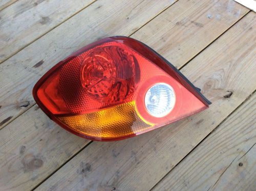 2003 2004 hyundai tiburon left drivers side tail light assembly oem 03 04