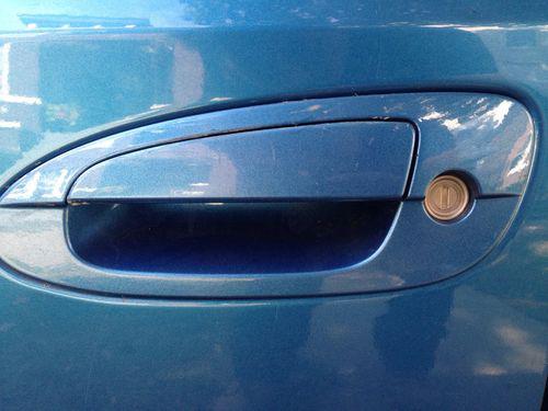 Nissan altima 02-06 oem exterior front door handles b16 metallic blue