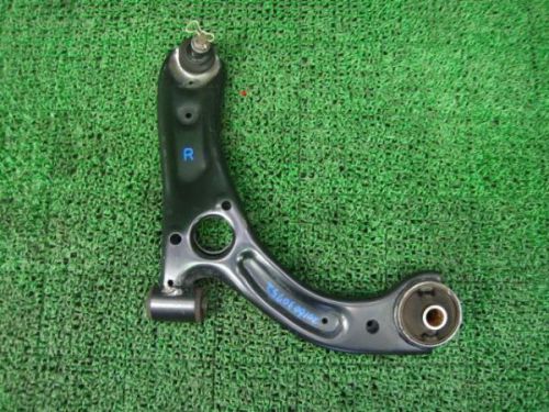 Daihatsu tanto 2012 front right lower arm [5251720]